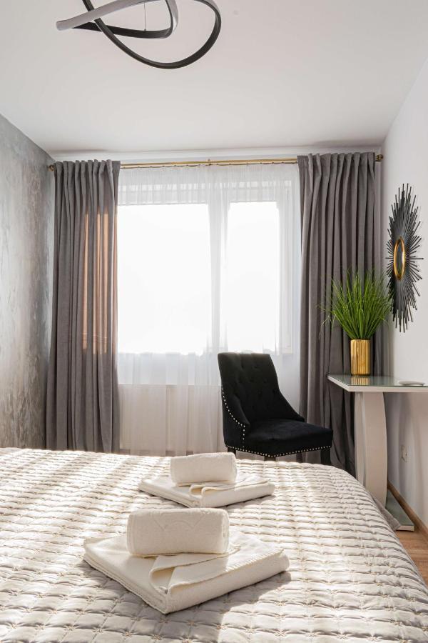 Apartment Alios Lux Μπρασόβ Εξωτερικό φωτογραφία
