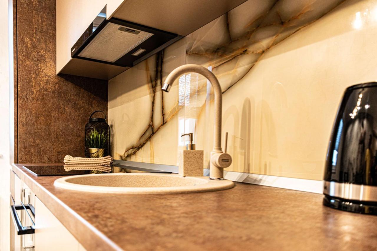 Apartment Alios Lux Μπρασόβ Εξωτερικό φωτογραφία